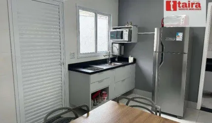 Casa 2 dormitórios / Mobiliado / Varanda