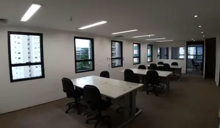 Sala comercial Vila Olímpia - mobiliada