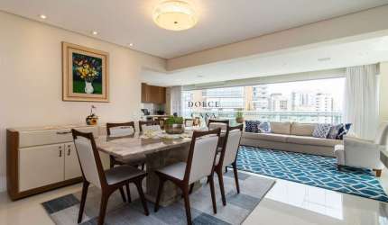 Apartamento na Vila Nova Conceição - vista eterna e varanda gourmet