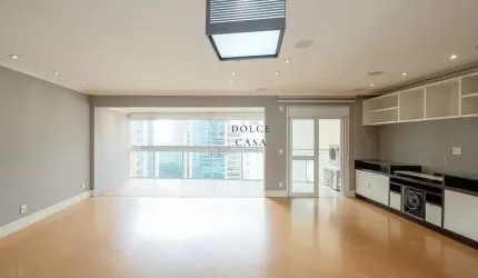 Apartamento na Vila Olímpia - ampla varanda e lazer completo