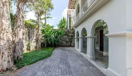 Casa Jardim Paulista - Rua tranquila e arborizada
