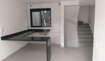 Condomínio com 2 quartos à venda em Vila Mariana - SP