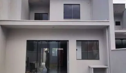 Casa à venda no bairro Floresta - Joinville/SC