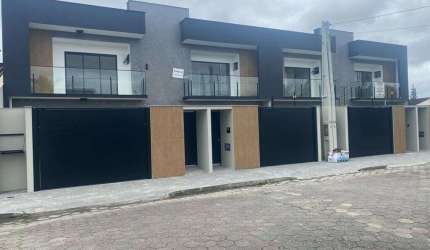 Casa Geminada de Alto Padrão