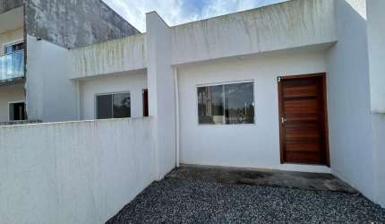 Casa à venda no bairro Centro - Araquari/SC