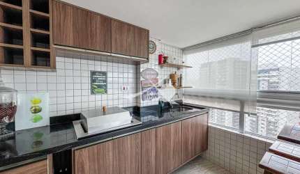 Apartamento com 4 suítes no Guilhermina, Praia Grande - SP