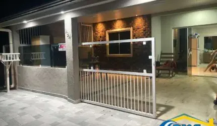 Casa com 2 quartos à venda em Shangri-lá, Pontal do Paraná  por R$ 300.000