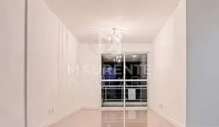Apartamento com 3 dormitórios no Estreito, Florianópolis