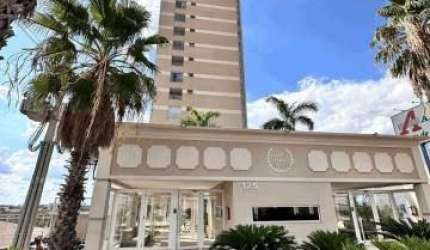 Apartamento luxuoso a venda com 5 suítes e armários planejados