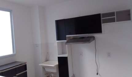 Apartamento de 2 quartos para alugar com armários planejados