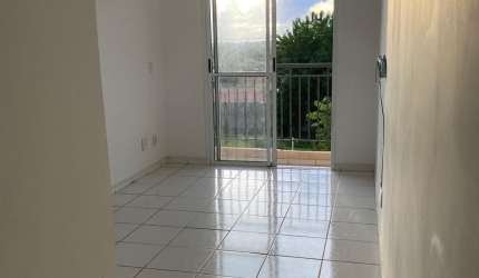 Apartamento para alugar com 3 quartos sendo 1 suíte e armários planejados