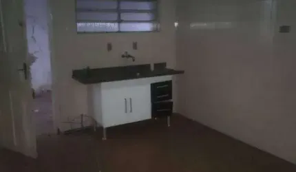 Jaguaré – terreno (casa) a venda, com duas casas antigas.