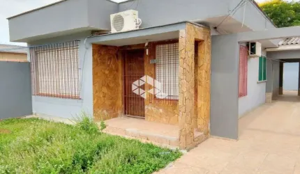 Duas casas em terreno amplo Niterói Canoas