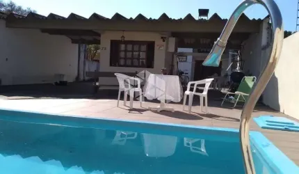 Casa com 3 suítes no bairro Cavalhada