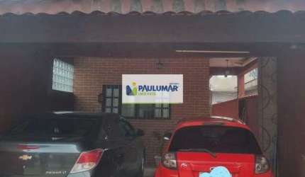 Sobrado com 3 dorms, Itaguaí, Mongaguá - R$ 420 mil, Cod: 831421