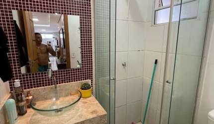 Vende-se casa recém reformada Condomínio Jangada