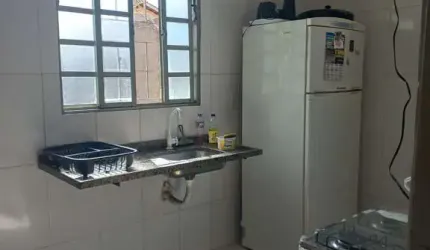 Vende se casa no Residencial Santa Terezinha - Avenida principal