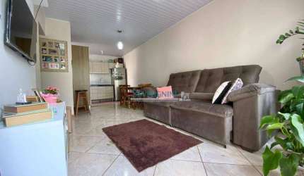 Casa com 2 dormitórios à venda, 72 m² por R$ 244.000,00 - Vila Imbui - Cachoeirinha/RS