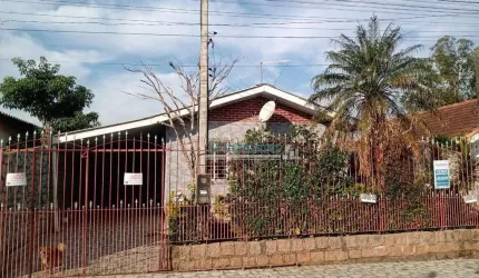 Casa com 2 dormitórios à venda, 110 m² por R$ 370.000,00 - Centro - Cachoeirinha/RS