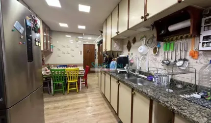 Apartamento com 3 dormitórios à venda, 178 m² por R$ 750.000,00 - Vila Eunice Nova - Cachoeirinha/RS