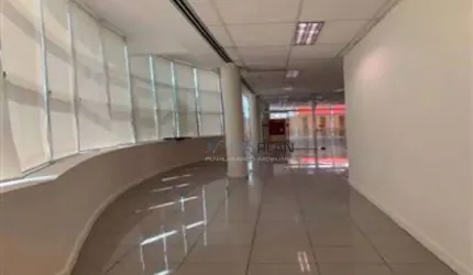 PRÉDIO COMERCIAL