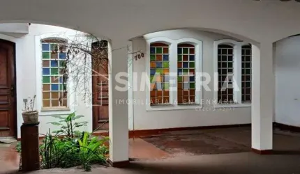 Casa Térrea – São Dimas - Piracicaba/SP.  Área Construída – 205m². AT – 304m².