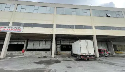 GA5511 - Alugar galpão em Osasco dentro de condomínio fechado em frente a Rodovia Anhanguera, galpão com 1.100 metros de construção.