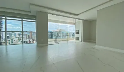 Apartamento com 3 quartos à venda na Rua 238, 01, Meia Praia, Itapema por R$ 2.600.000