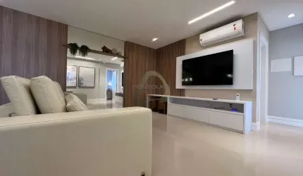 Apartamento com 3 quartos à venda na Rua 252, 535, Meia Praia, Itapema por R$ 2.000.000