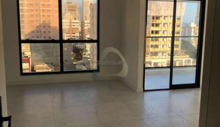 Apartamento com 3 quartos à venda na Rua 246, 584, Meia Praia, Itapema por R$ 1.700.000