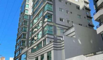 Apartamento com 3 quartos à venda na Rua 210, 130, Meia Praia, Itapema por R$ 1.700.000