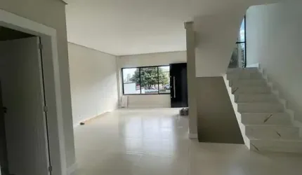 SOBRADOS ALTO PADRÃO SUITE + 2