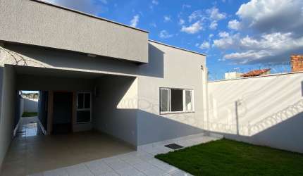 Linda casa no Bairro Cardoso