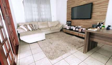 VENDO o melhor do Sobrado no Setor Jaó Valor 899.000,0