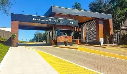EXCELENTE TERREO NO CONDOMÍNIO RESIDENCIAL DAS FIGUEIRAS