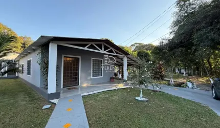 LINDA E ACONCHEGANTE CHÁCARA DENTRO DA CIDADE