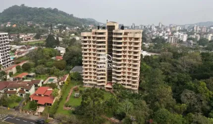 EXCLUSIVA E ENCANTADORA COBERTURA EM FRENTE AO COLÉGIO MAUÁ