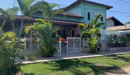 Casa à venda, 259 m² por R$ 1.800.000,00 - Jardim Capricórnio - Caraguatatuba/SP