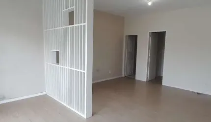 Loja com 97m² para alugar no Kobrasol