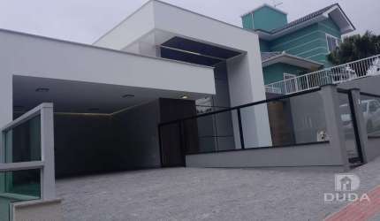 Casa no bairro universitário Pedra Branca, Palhoça