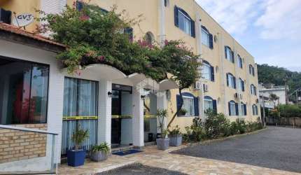 Vendo Hotel à Beira Mar com Estrutura Completa  Excelente Oportunidade!