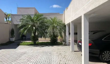 Casa com 4 quartos à venda na CASA COQUEIRAL, Centro, Cascavel, 244 m2 por R$ 1.800.000