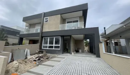 Casa para Venda em Florianópolis, São João do Rio Vermelho, 4 dormitórios, 4 suítes, 4 banheiros, 2 vagas