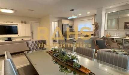 Apartamento à venda em Balneário Camboriú.