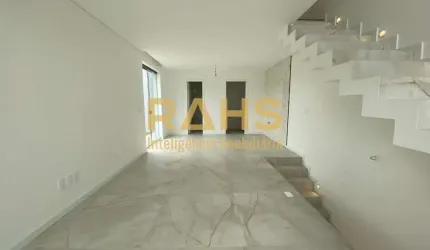 Geminado Triplex à venda no bairro Floresta em Joinville/SC