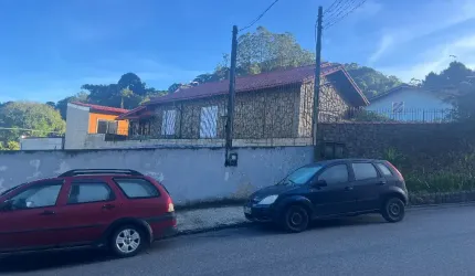 Casa com anexo Centro - Petrópolis - RJ