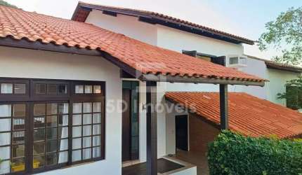 Casa 3 Dormitórios - Trindade - Florianópolis/SC