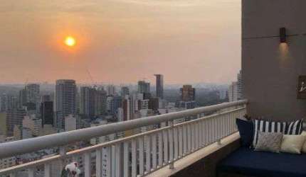Belíssima Cobertura Duplex, 108 mts, 2 suítes, 3 vagas, depósito e lazer.
