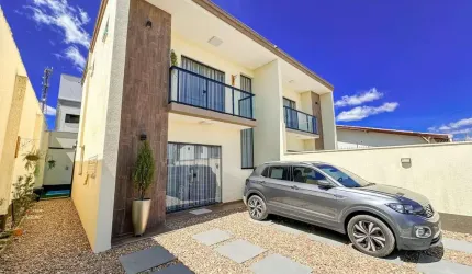 Sobrado com 3 dormitórios à venda, 130 m² por R$ 799.000,00 - Itacolomi - Balneário Piçarras/SC