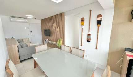 Apartamento com 2 dormitórios à venda, 76 m² por R$ 900.000 - Bairro Itacolomi - Balneário Piçarras/SC
